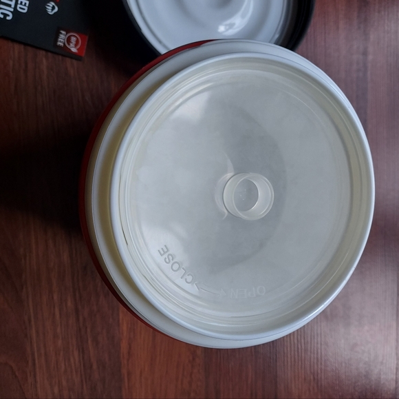 Wolverine Food Storage Container - Picture 7 of 7